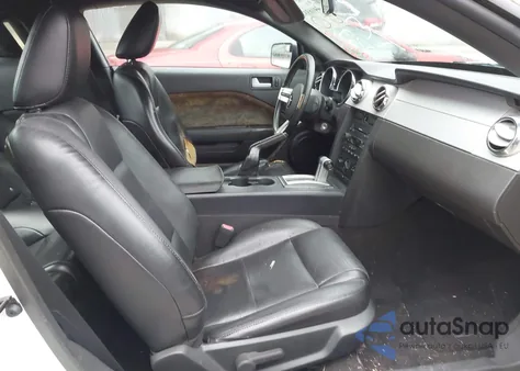 2007 Ford Mustang V6 Deluxe/V6 Premium from USA, damaged, VIN 1ZVFT80N575239727